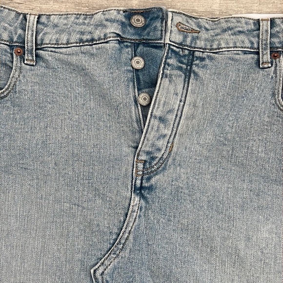 Old Navy‎ High-Waisted Button-Fly Cut-Off Jean Skirt Womens Plus Size 16 NWT - Picture 1 of 11